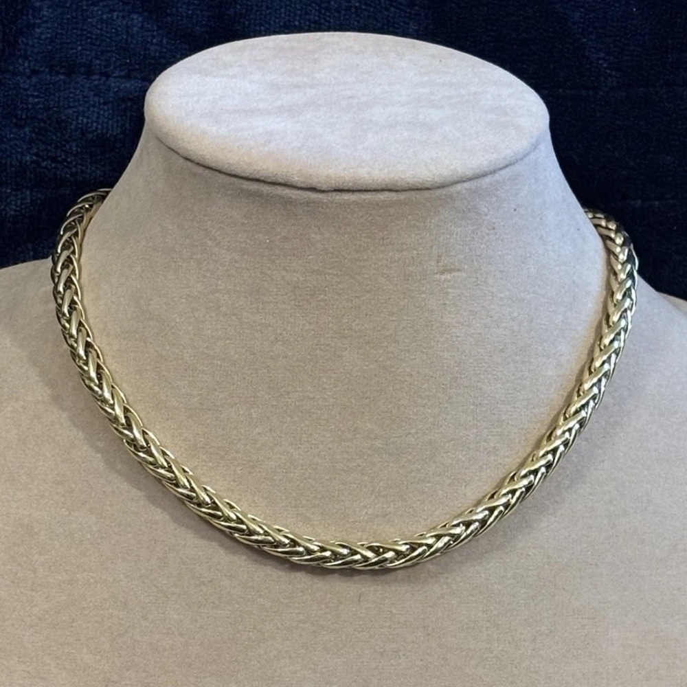 Chunky Gold Tone Rope Chain Necklace Magnetic Clasp Collar Length Estate Find